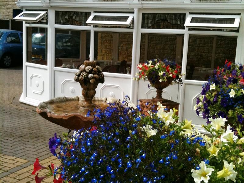 Broadlands (Adults Only) Hotel Bourton-on-the-Water Exterior photo